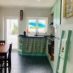 Adabibas Tatil Evi Vermelha