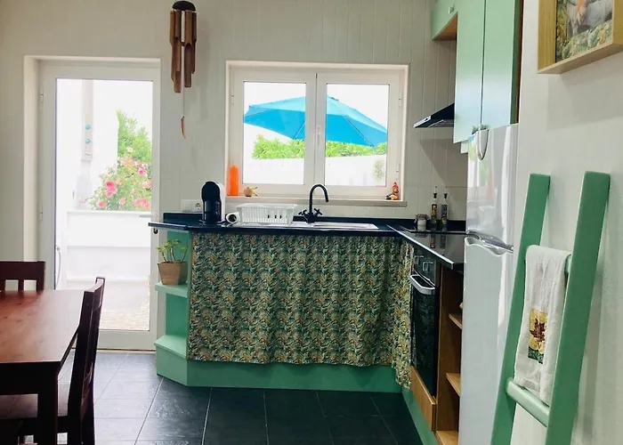 Adabibas Feriehus Vermelha